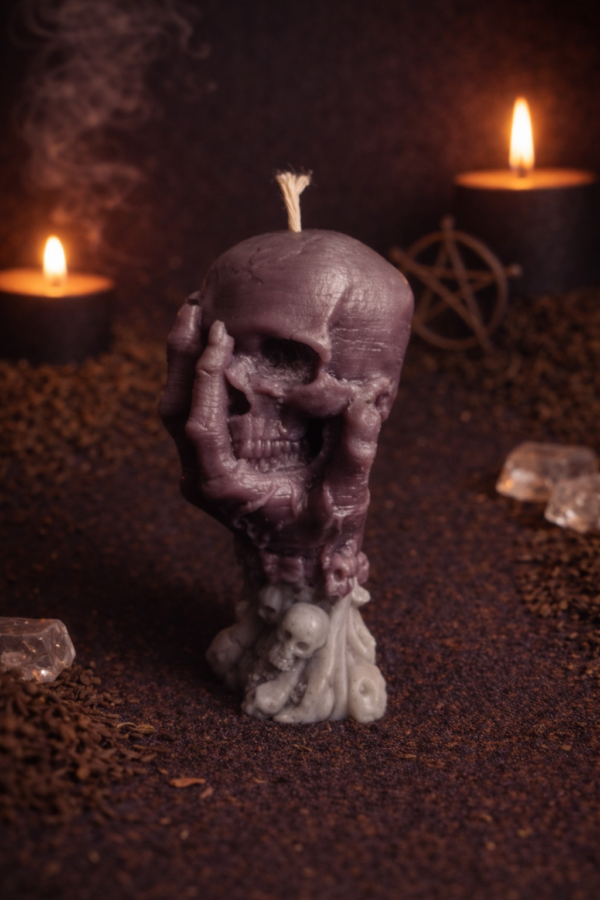 VELA CON FORMA DE MANO CON CRÁNEO